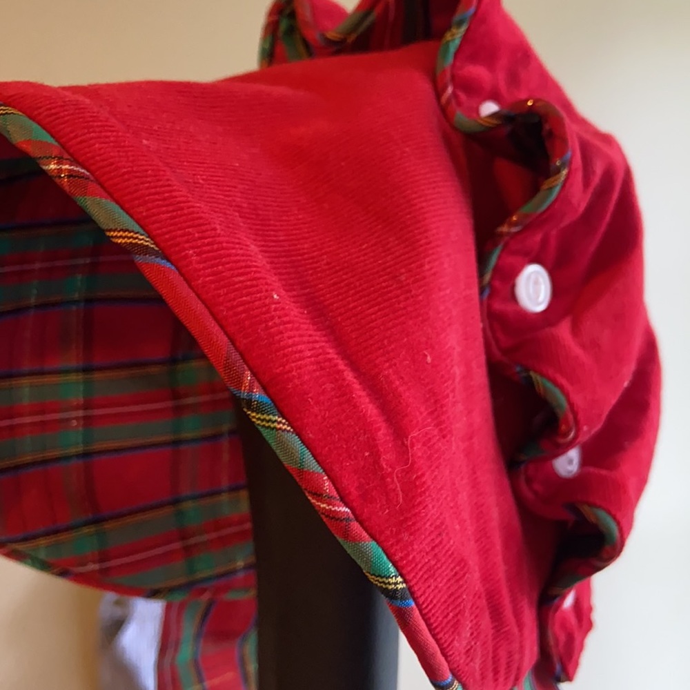EUC Red Corduroy Bonnet with Plaid inside. Size small.